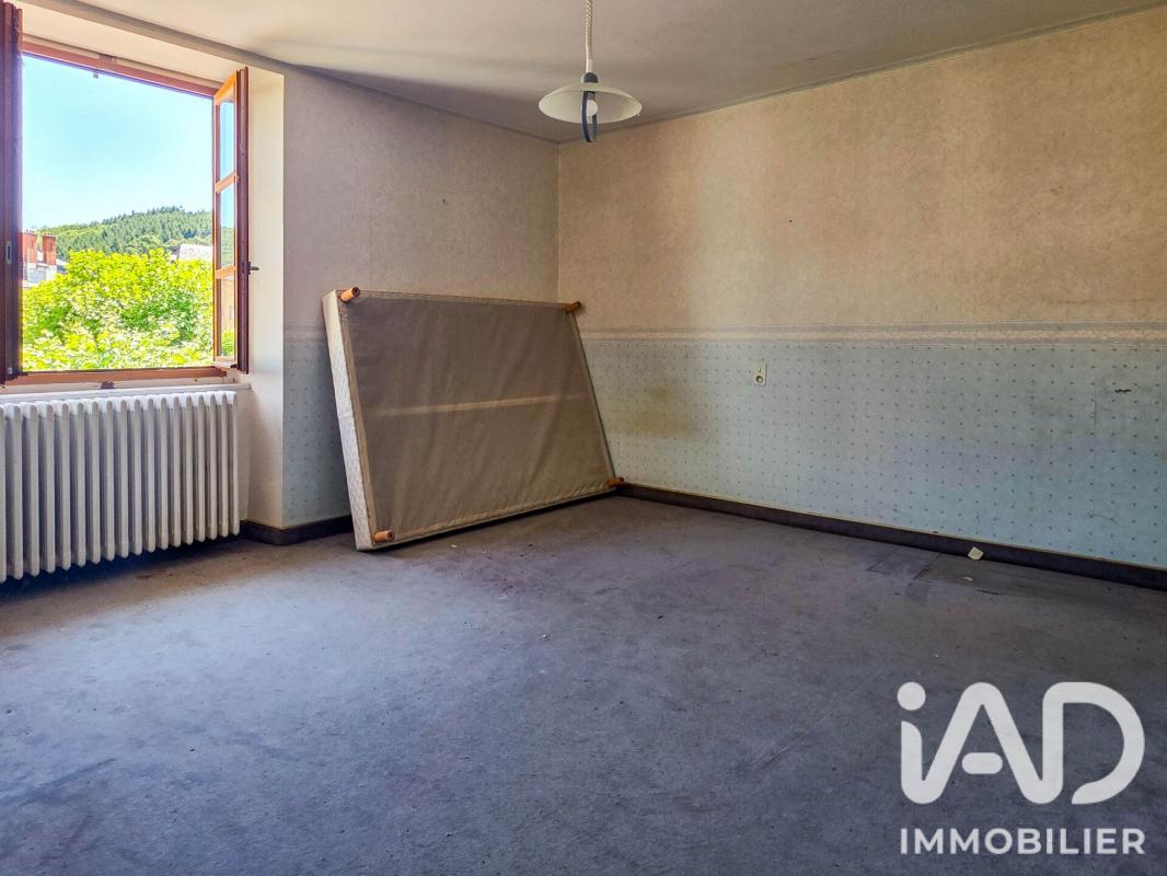 Maison 8 Pièce(s) Saint Geniez d'Olt et d'Aubrac - Photo 22