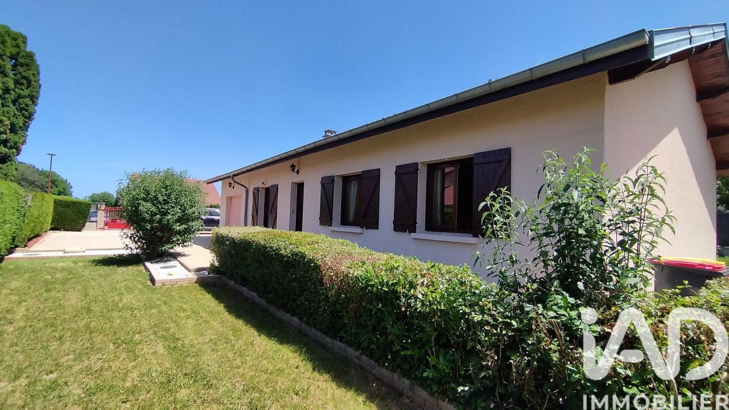 Maison 4 Pièce(s) Izernore