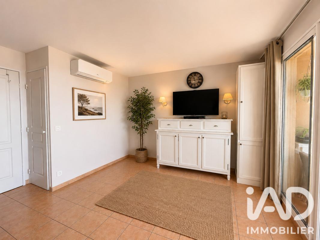 Appartement 3 Pièce(s) Roquebrune-sur-Argens