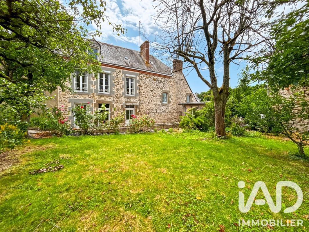 Maison de ville 8 Pièce(s) Bais