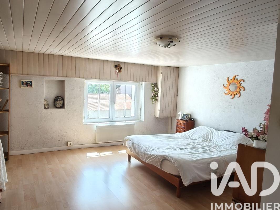 Maison 5 Pièce(s) Montaigu-Vendée - Photo 3