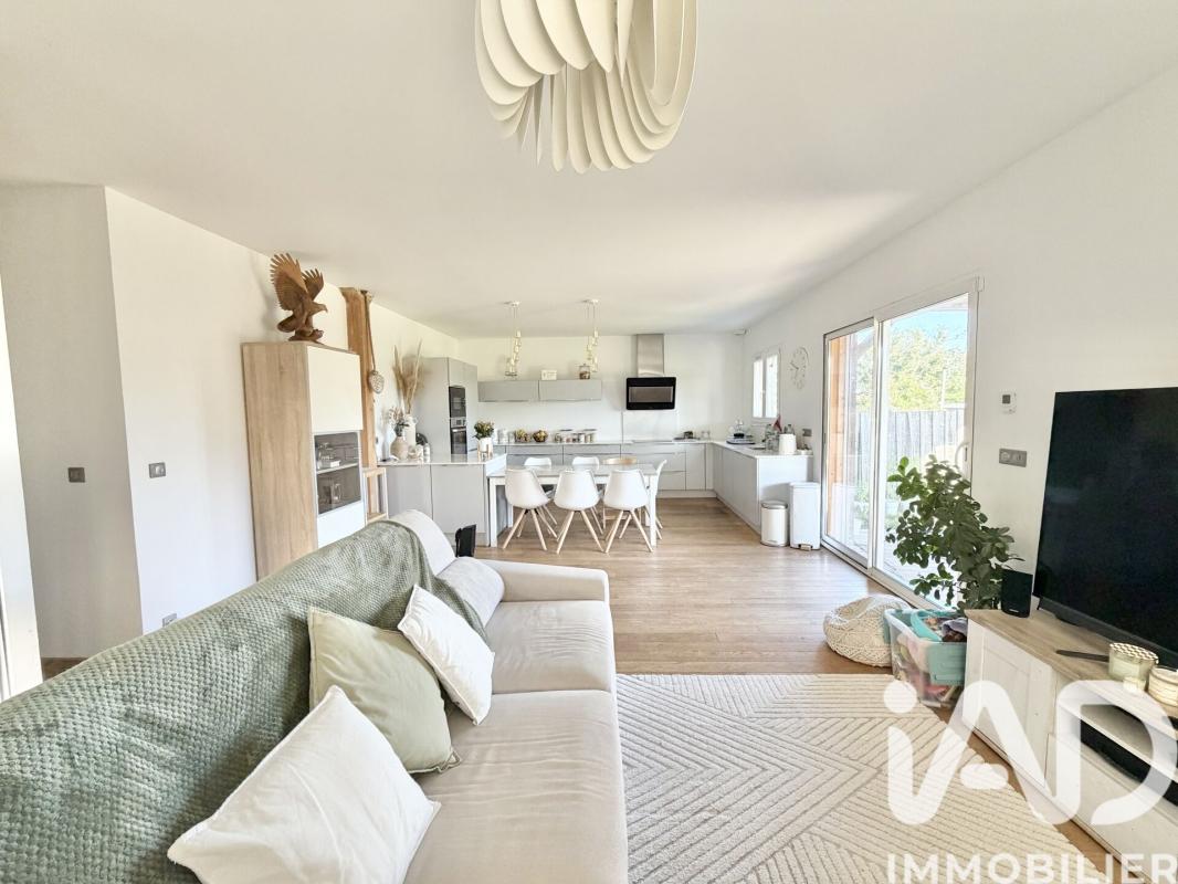 Maison 3 Pièce(s) Mios