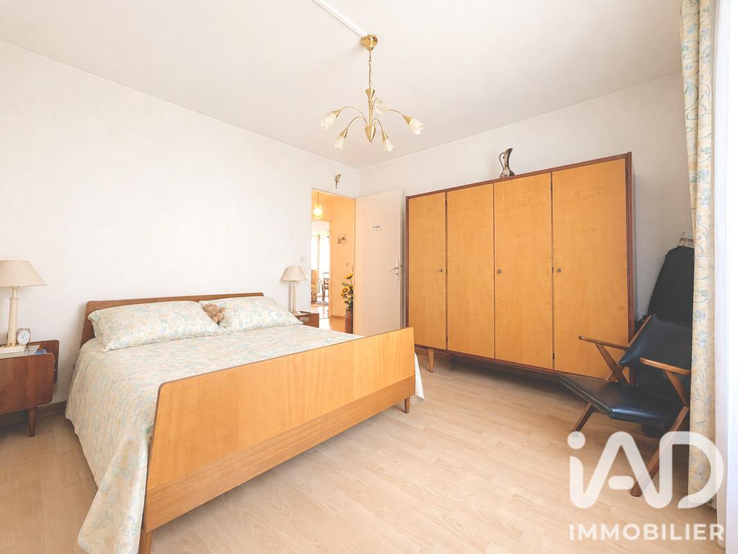 Appartement 4 Pièce(s) Rosny-sous-Bois - Photo 12