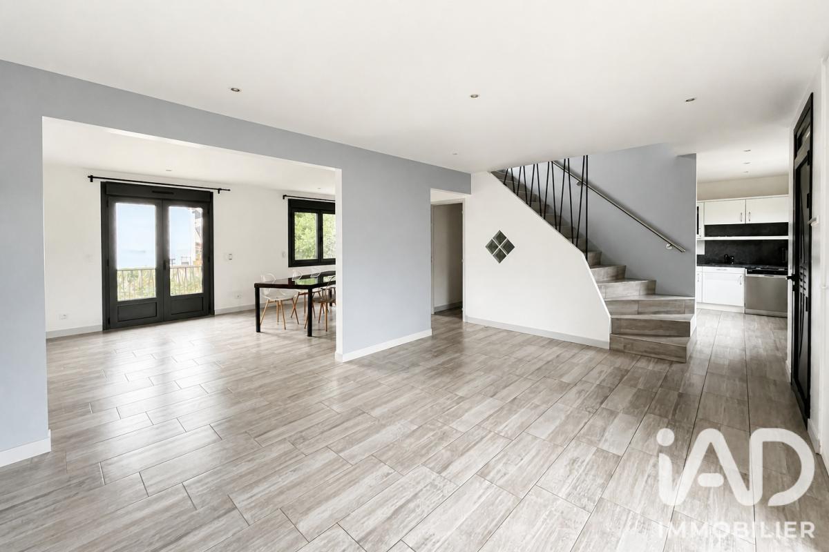 Maison 5 Pièce(s) Le Plessis-Trévise