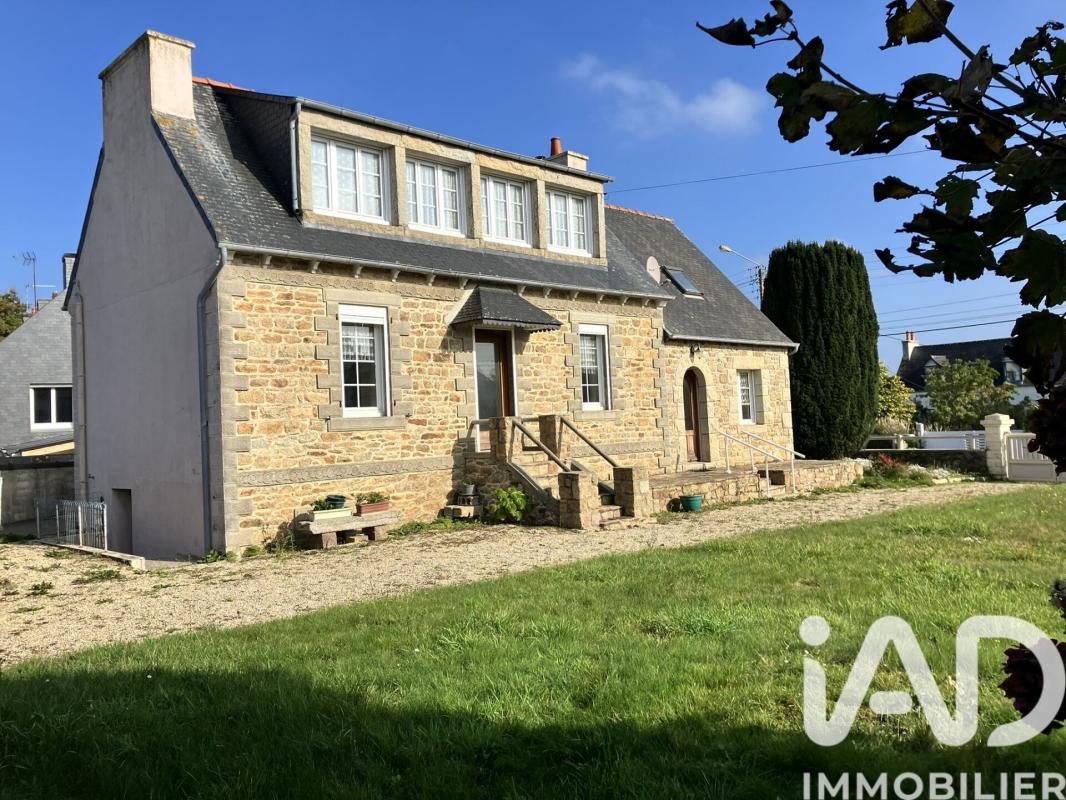 Maison 5 Pièce(s) Penvénan