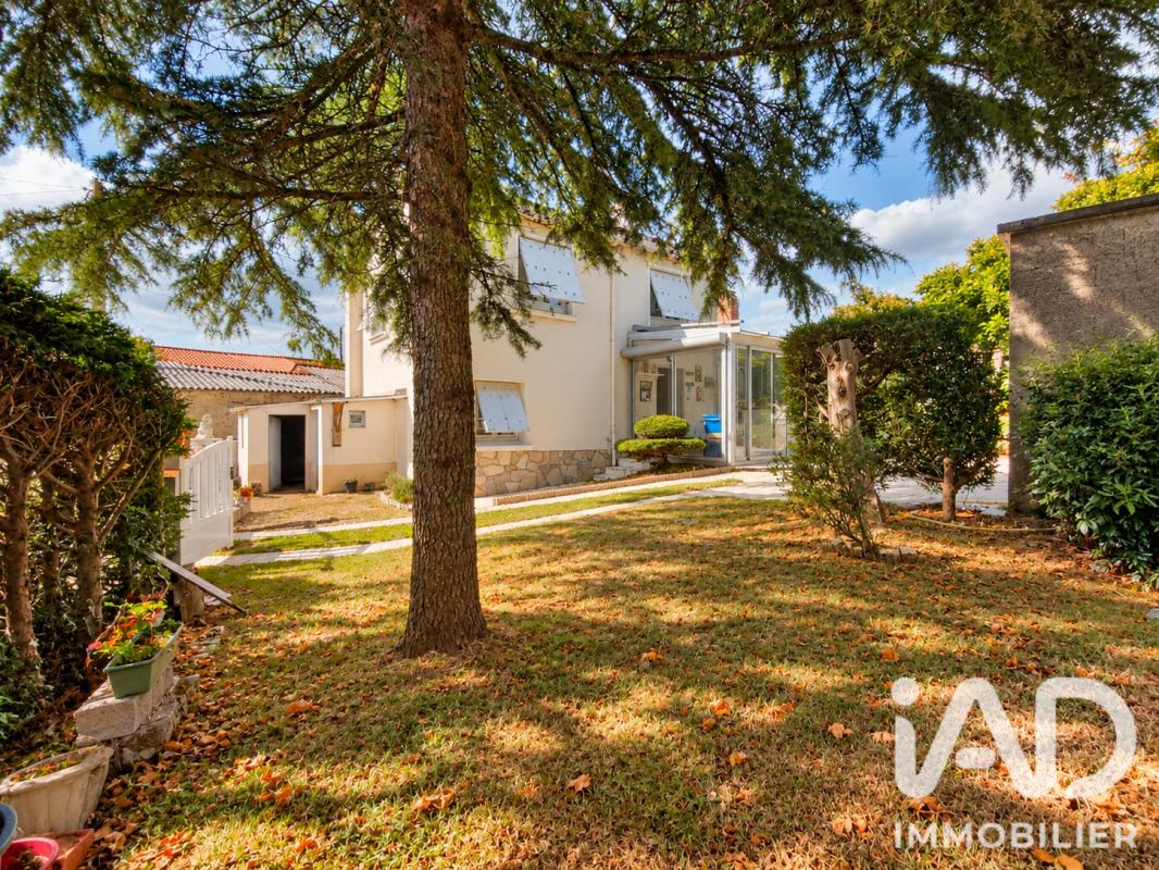 Maison de village 3 Pièce(s) Saint-Philbert-de-Grand-Lieu