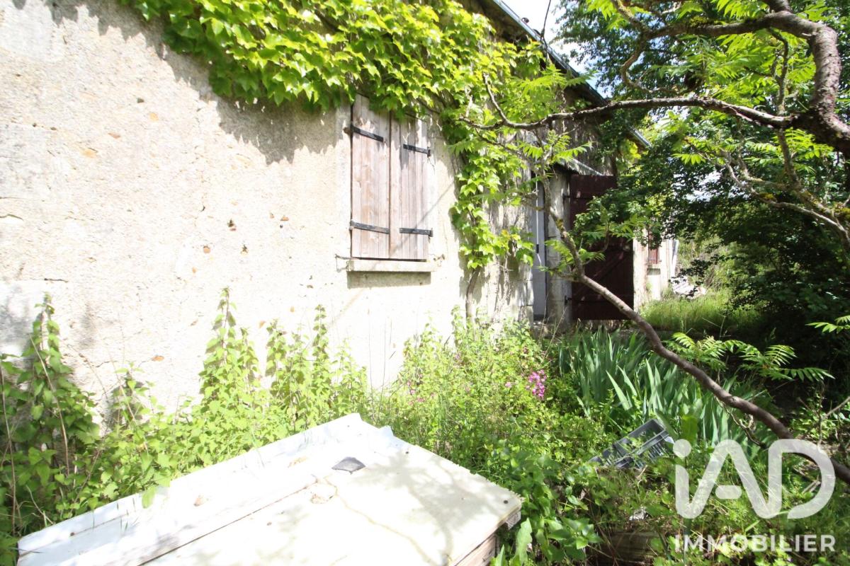 Maison 6 Pièce(s) La Celle-Guenand