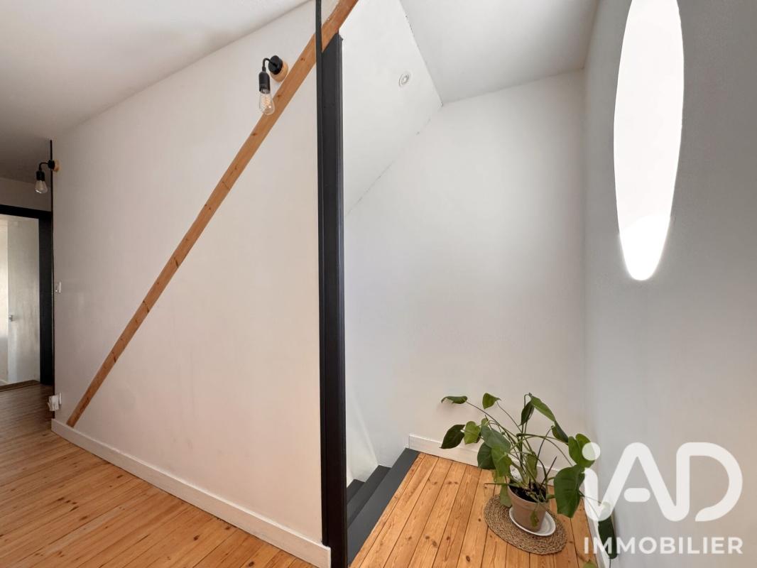 Maison 4 Pièce(s) Fontenay-le-Comte - Photo 9