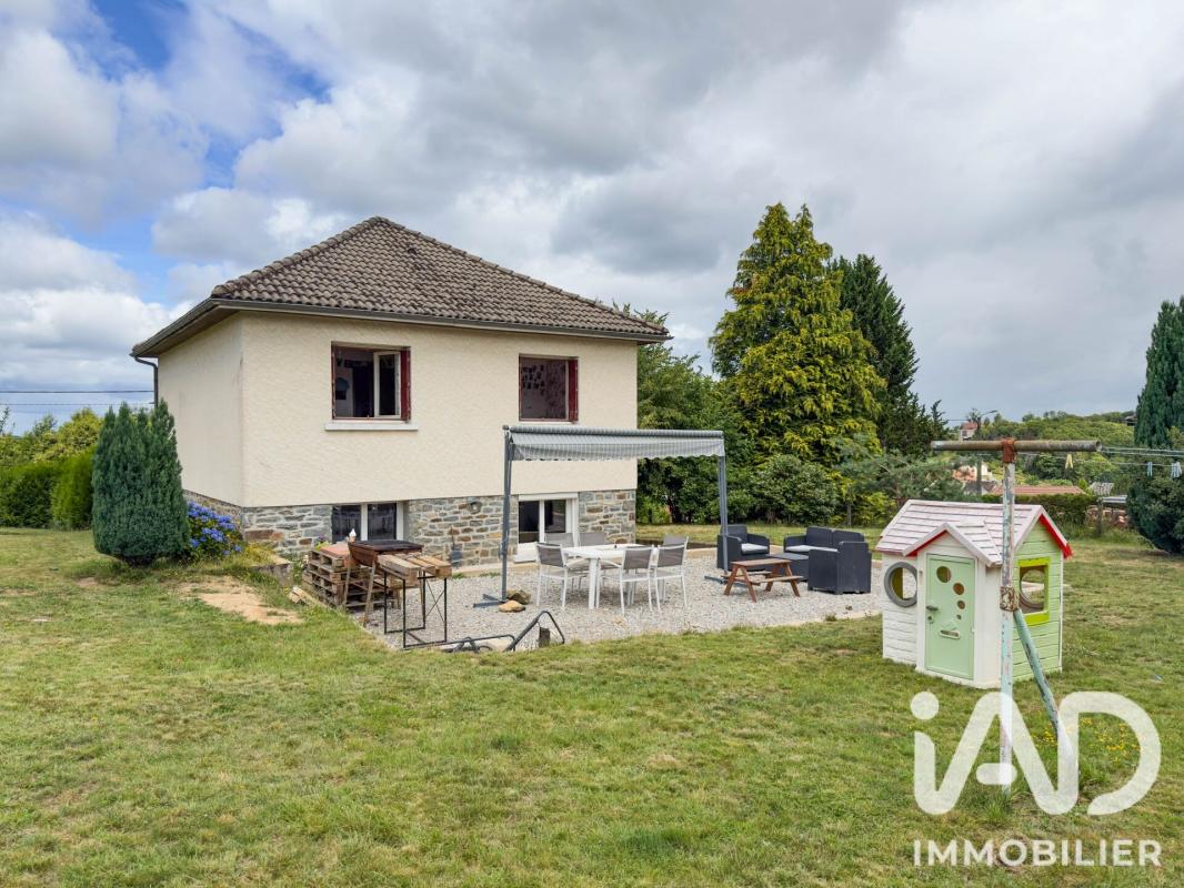 Maison 5 Pièce(s) Favars