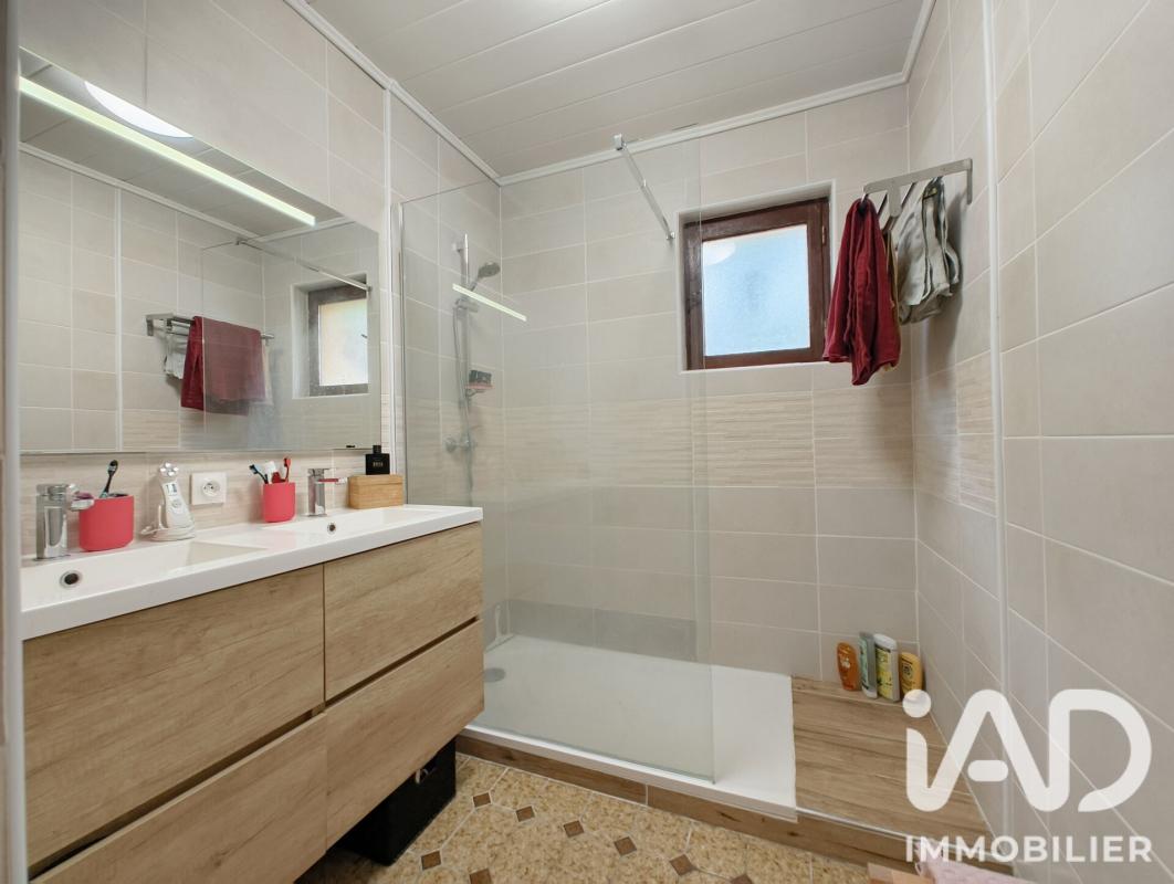 Maison 5 Pièce(s) Saint-Laure - Photo 12