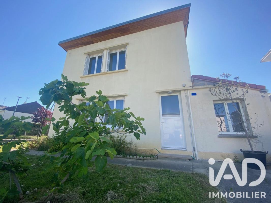 Maison 4 Pièce(s) La Loupe