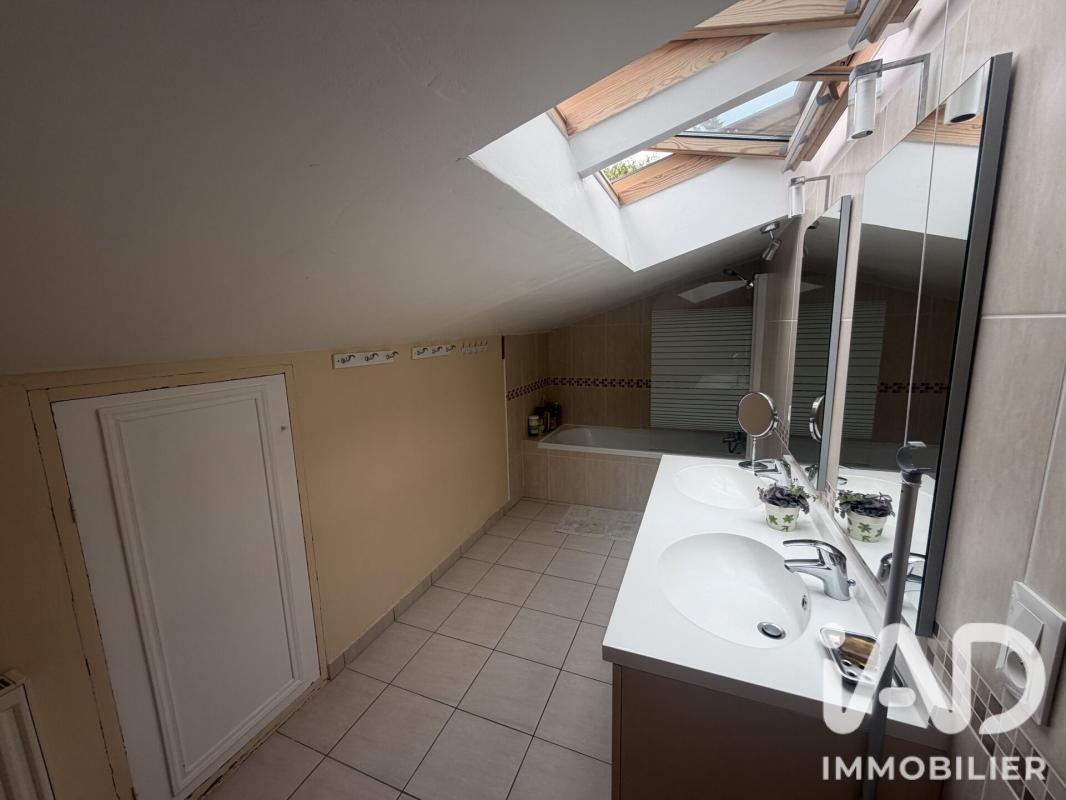 Maison 9 Pièce(s) Saint-Simon - Photo 16