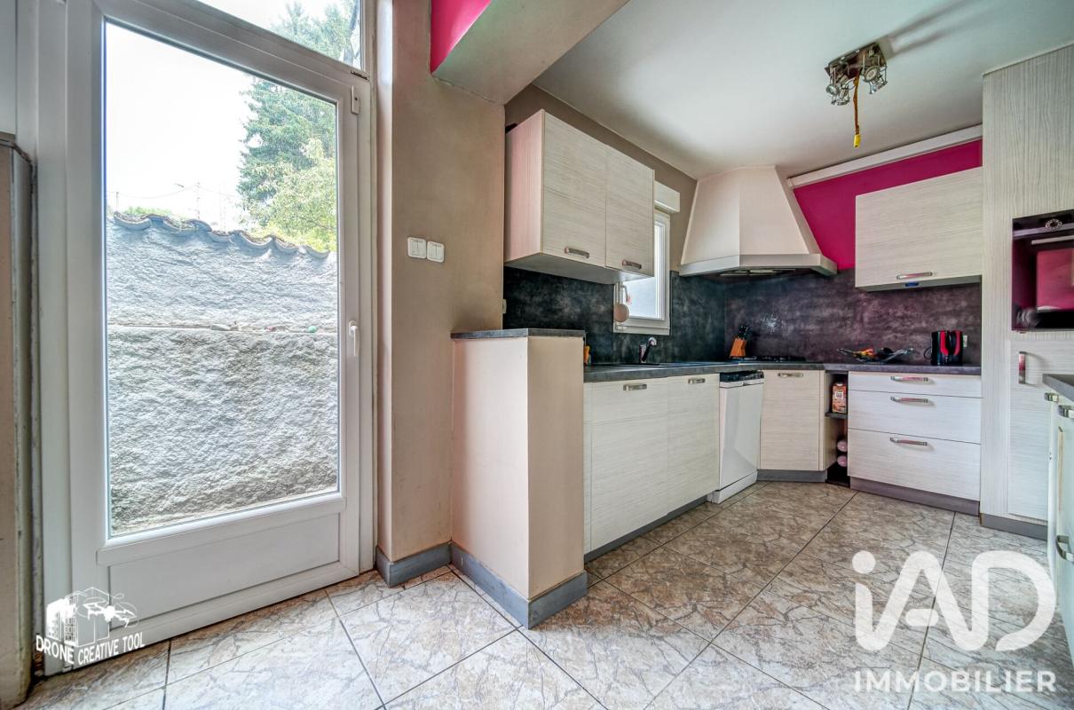Maison 5 Pièce(s) Thil - Photo 2