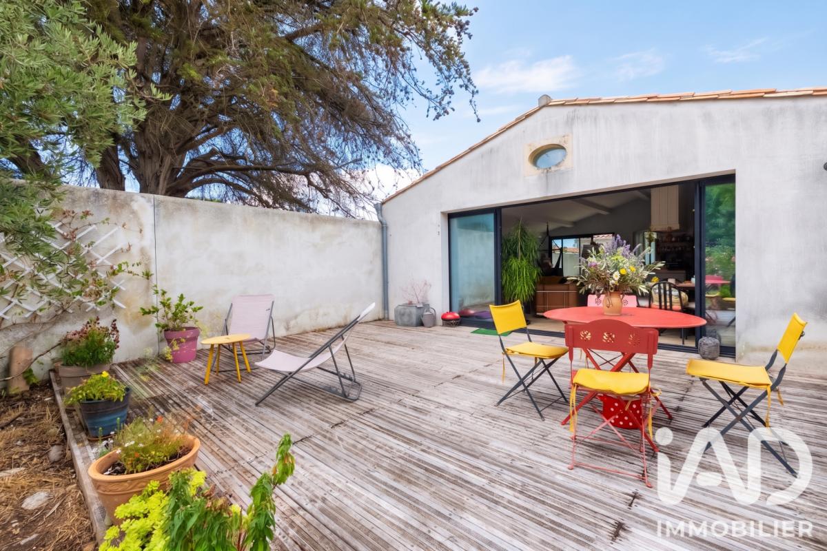 Maison 4 Pièce(s) La Couarde-sur-Mer