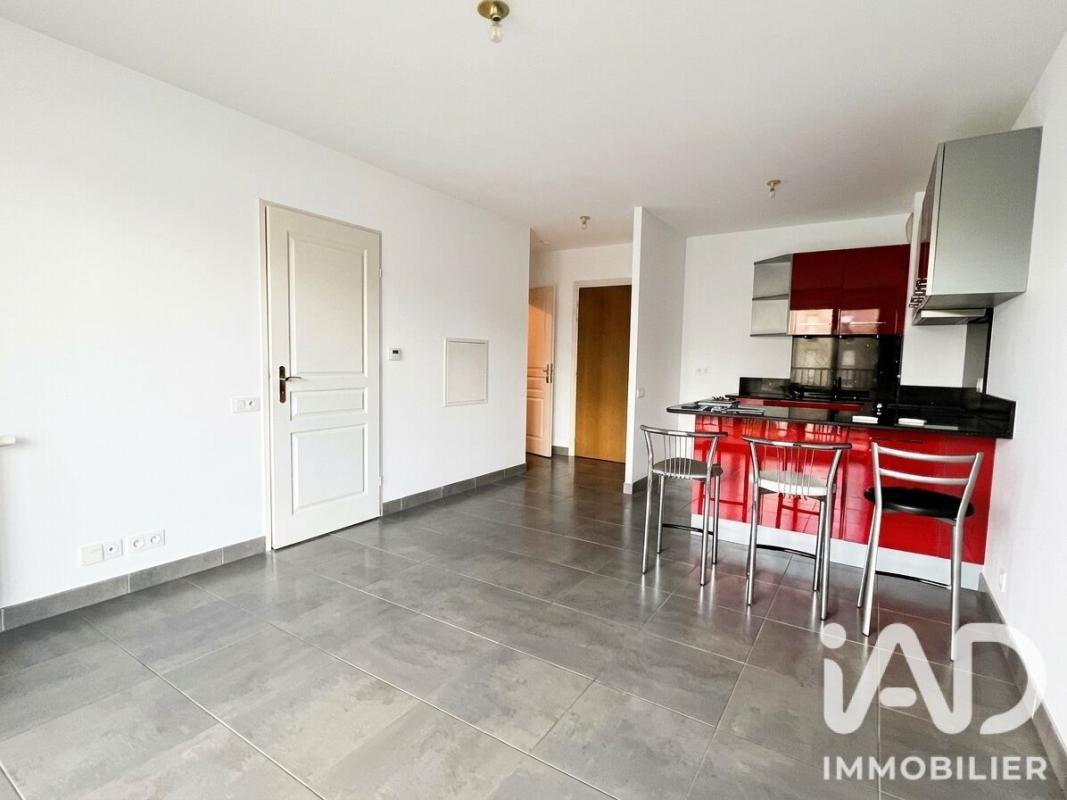 Appartement 2 Pièce(s) Chevigny-Saint-Sauveur - Photo 3