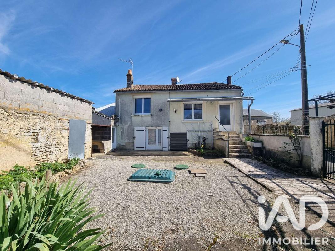 Maison traditionnelle 4 Pièce(s) Thénezay