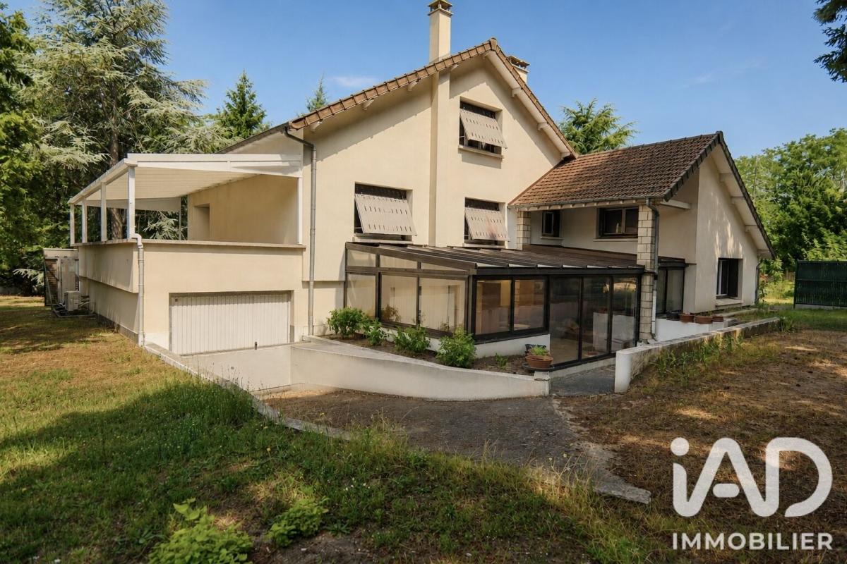 Maison 7 Pièce(s) Neuville-sur-Oise