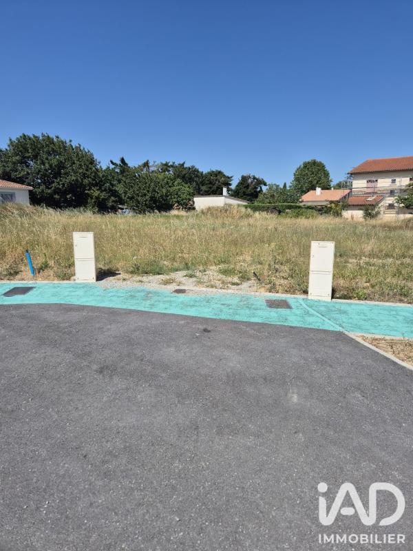Terrain  Mazères