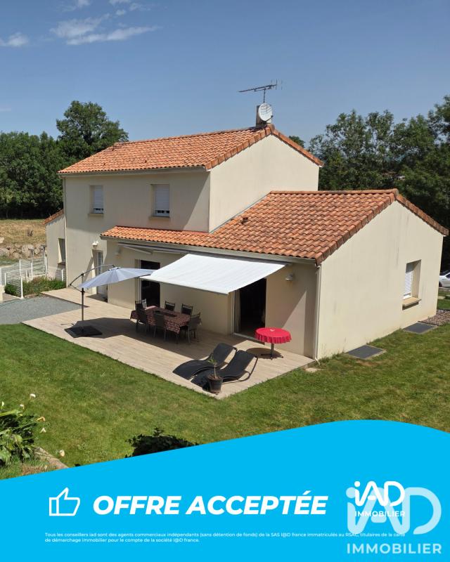 Maison 8 Pièce(s) La Meilleraie-Tillay