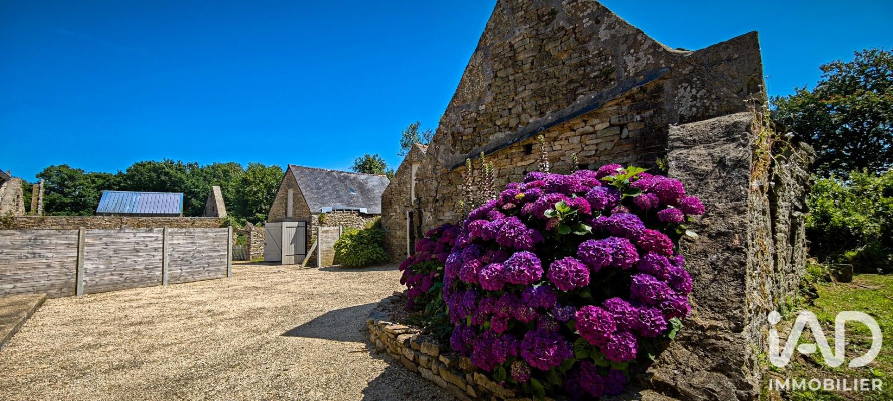 Maison longère 7 Pièce(s) Guiler-sur-Goyen