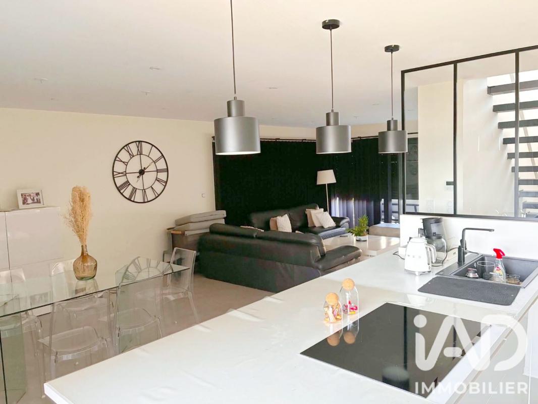 Maison 5 Pièce(s) Montreuil-Juigné - Photo 4