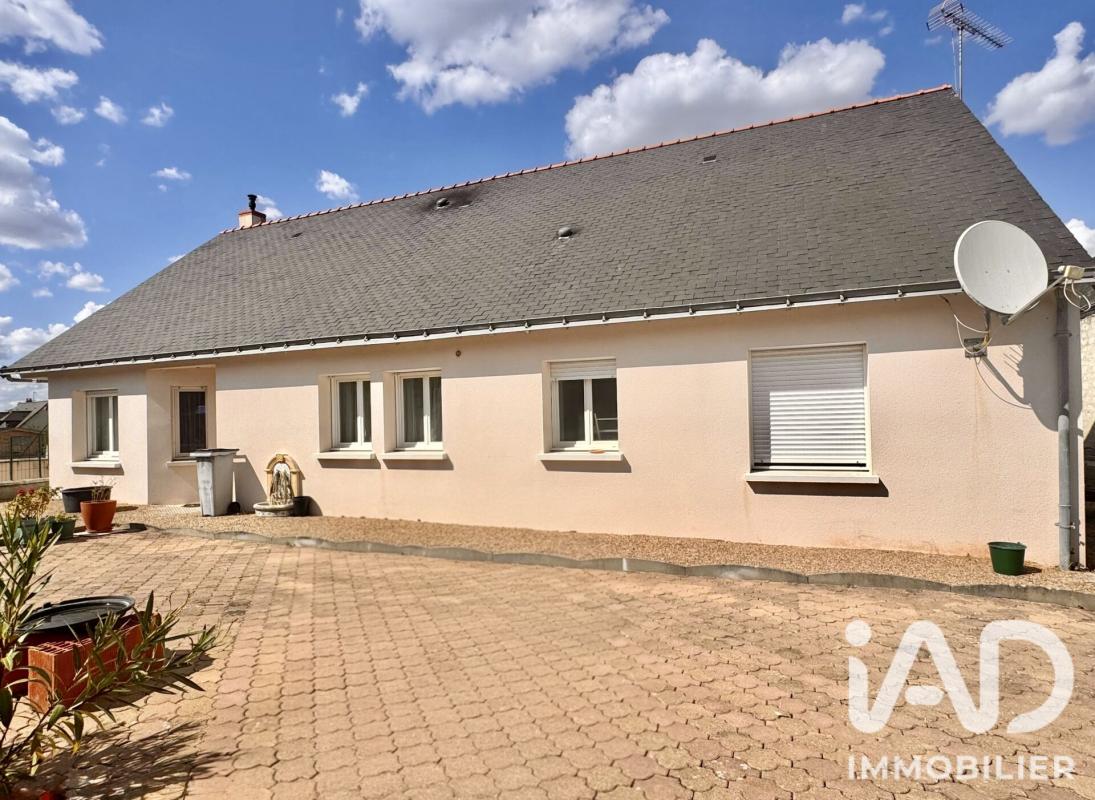 Maison 7 Pièce(s) Beaumont-en-Véron