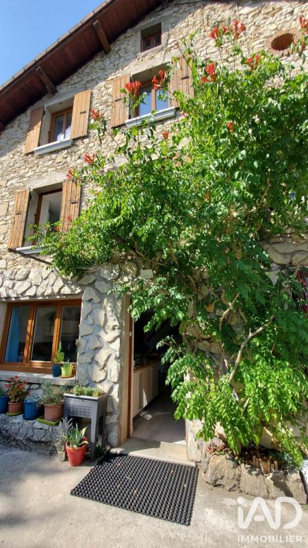 Maison 9 Pièce(s) Rencurel