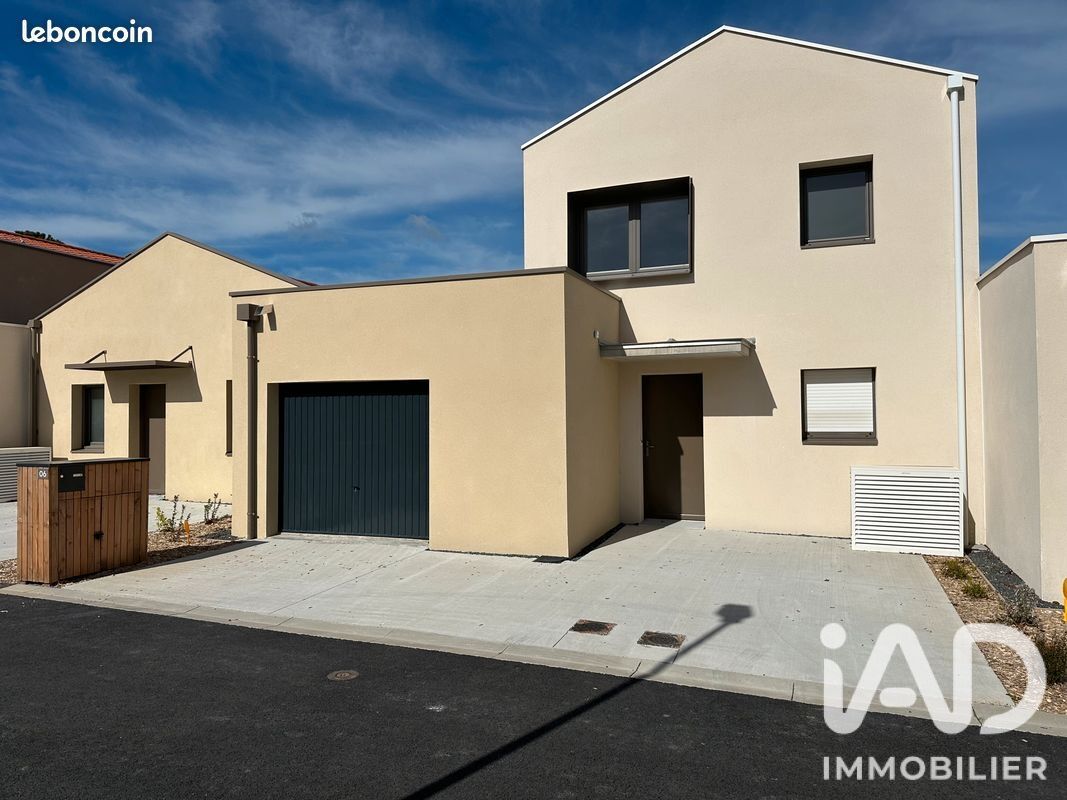 Maison 5 Pièce(s) Montaigu-Vendée