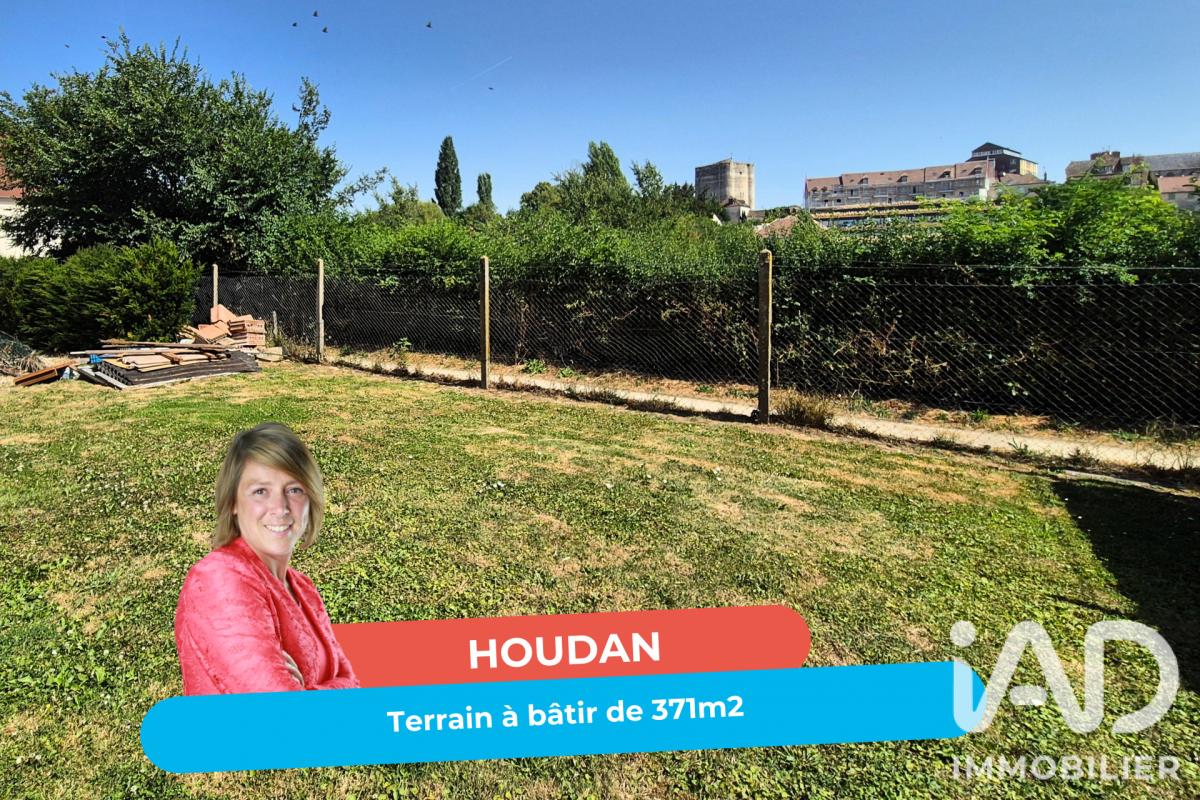 Terrain  Houdan
