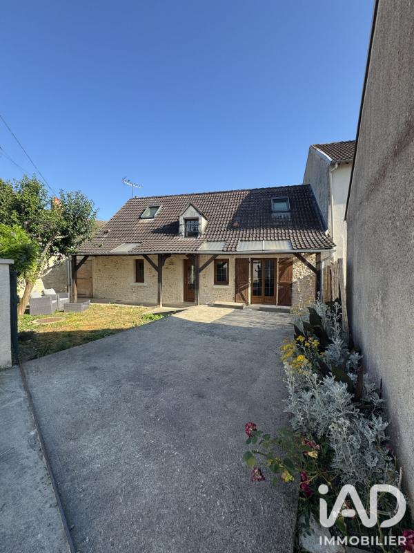 Maison 4 Pièce(s) Trouy