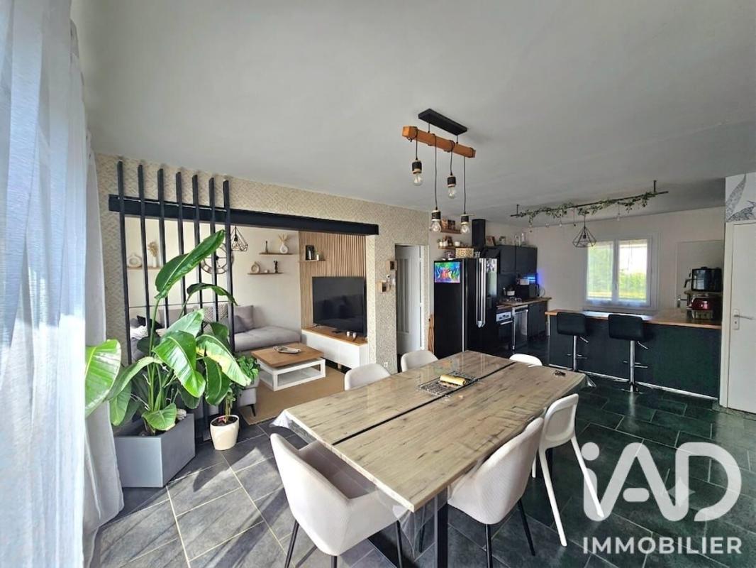 Maison 7 Pièce(s) La Membrolle-sur-Choisille