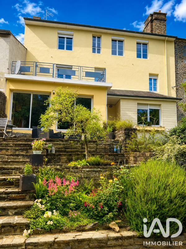 Maison de ville 10 Pièce(s) Saint-Hilaire-du-Harcouët