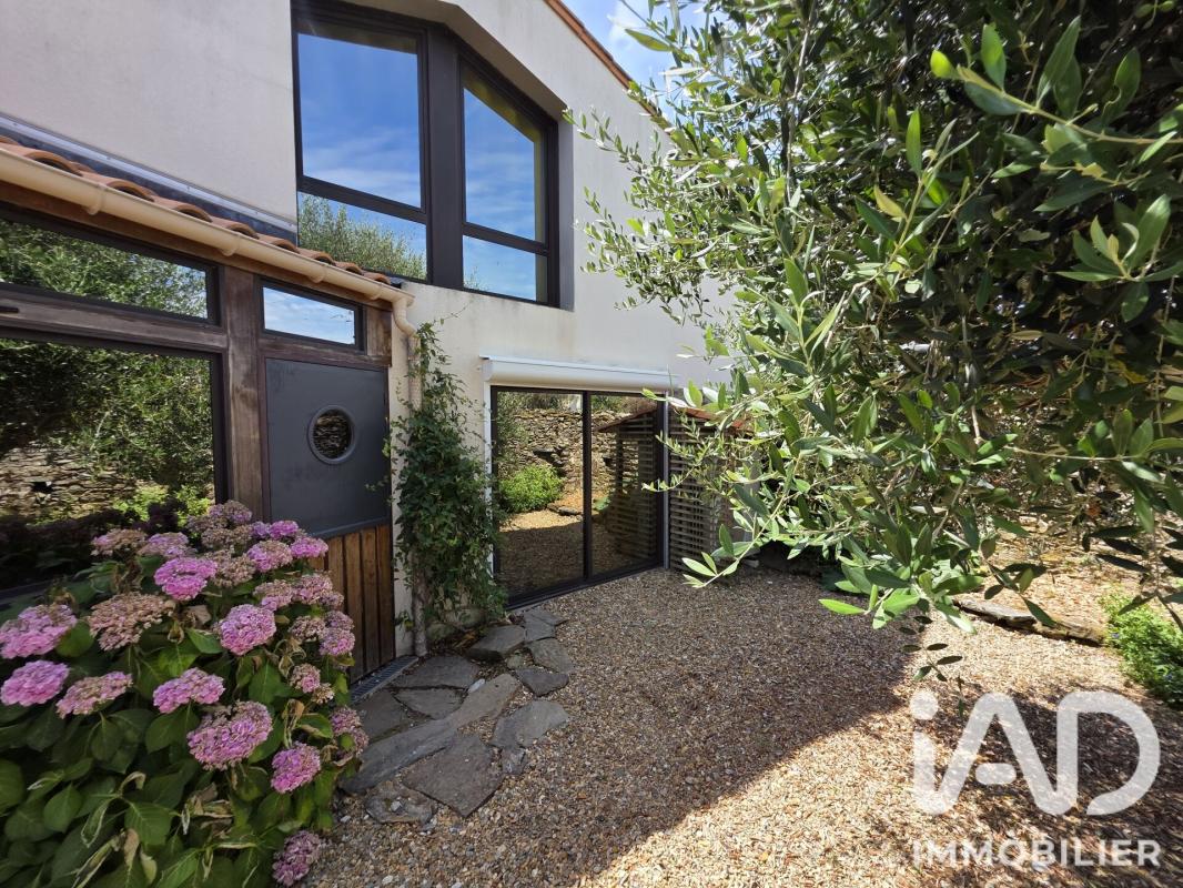Maison 7 Pièce(s) Divatte-sur-Loire