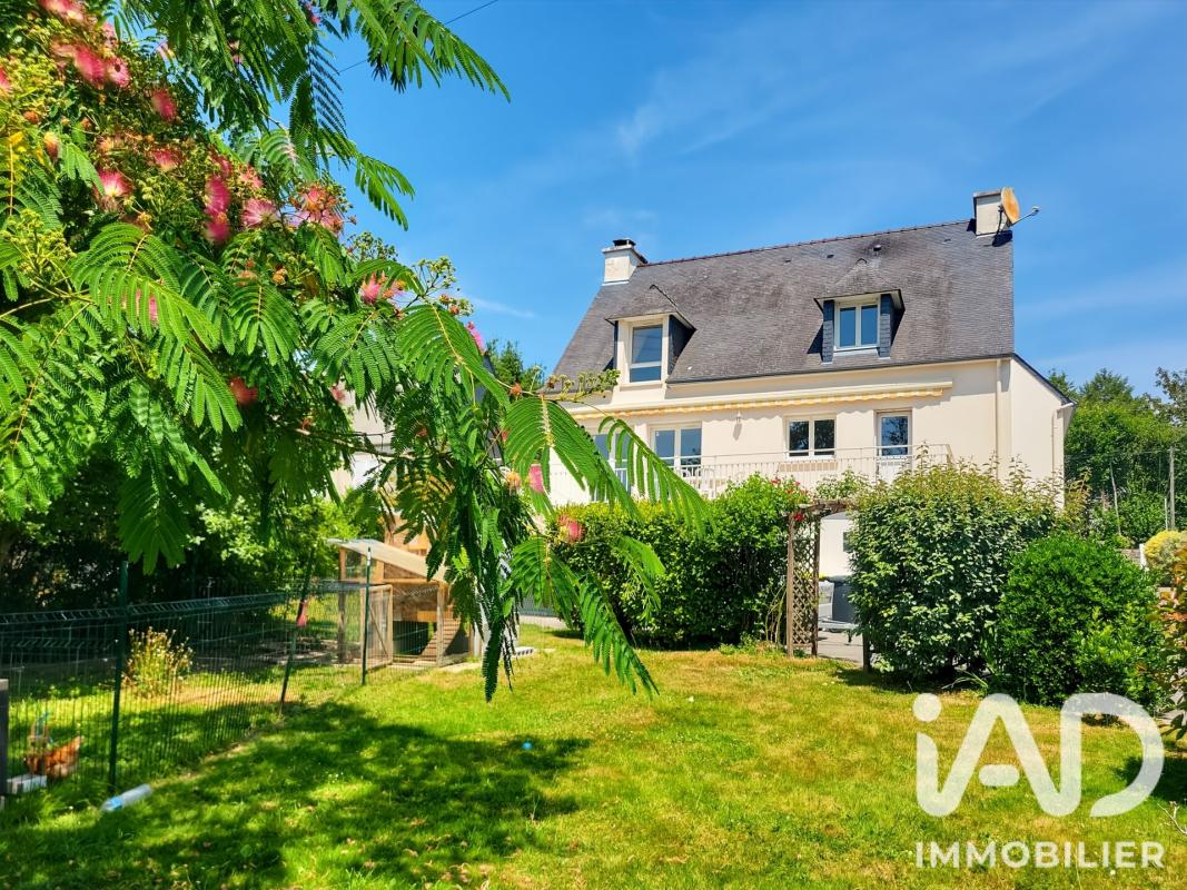 Maison 7 Pièce(s) Pluvigner