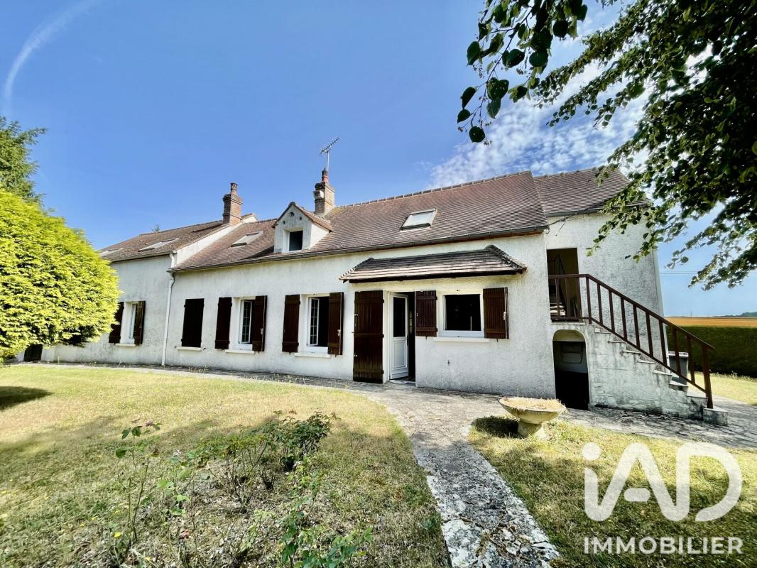 Maison longère 5 Pièce(s) Montigny-Lencoup