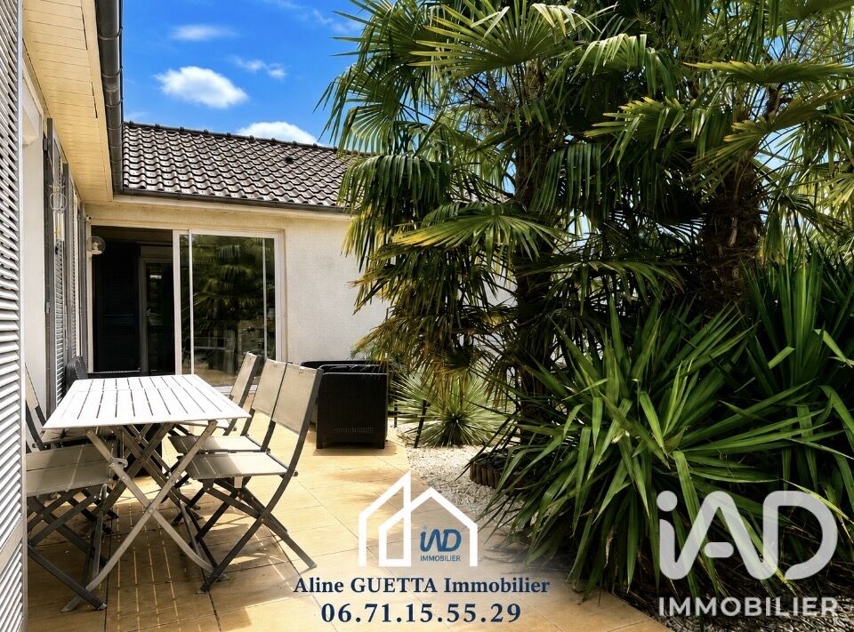 Maison 7 Pièce(s) Santeny - Photo 2