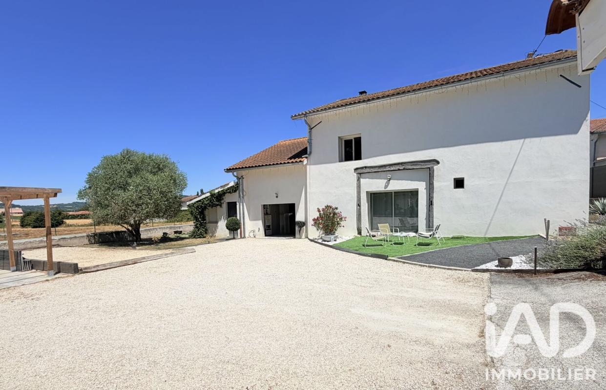 Maison 5 Pièce(s) Savas-Mépin
