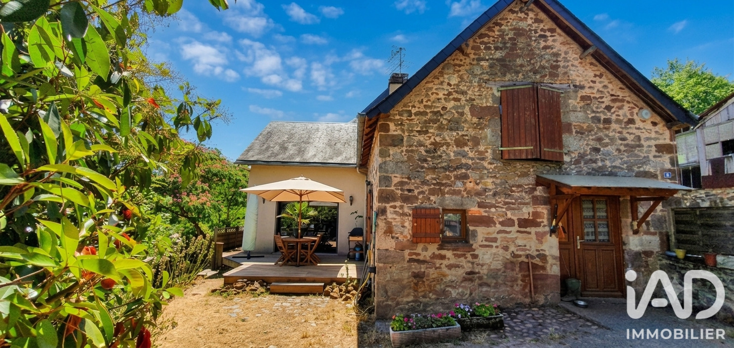 Maison de village 5 Pièce(s) Saint-Solve