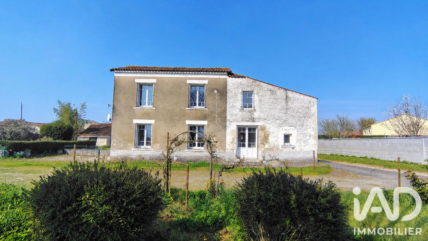 Maison 5 Pièce(s) Fontenay-le-Comte