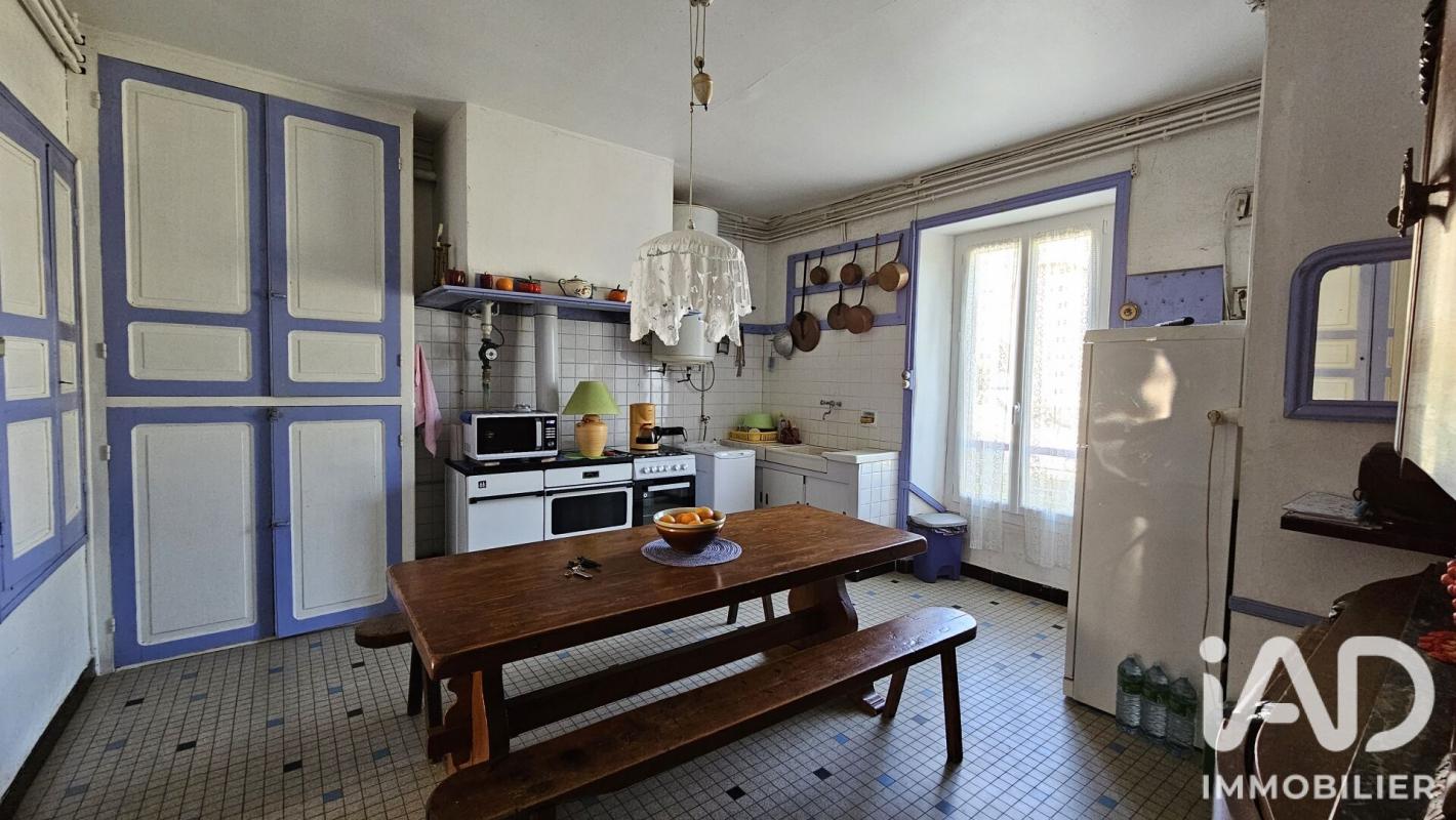 Maison 8 Pièce(s) Saint-Étienne-de-Maurs - Photo 10