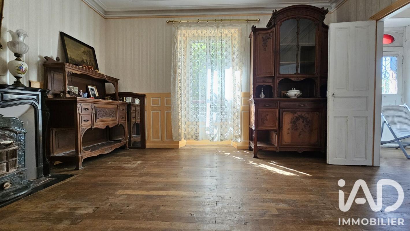 Maison 8 Pièce(s) Saint-Étienne-de-Maurs - Photo 12