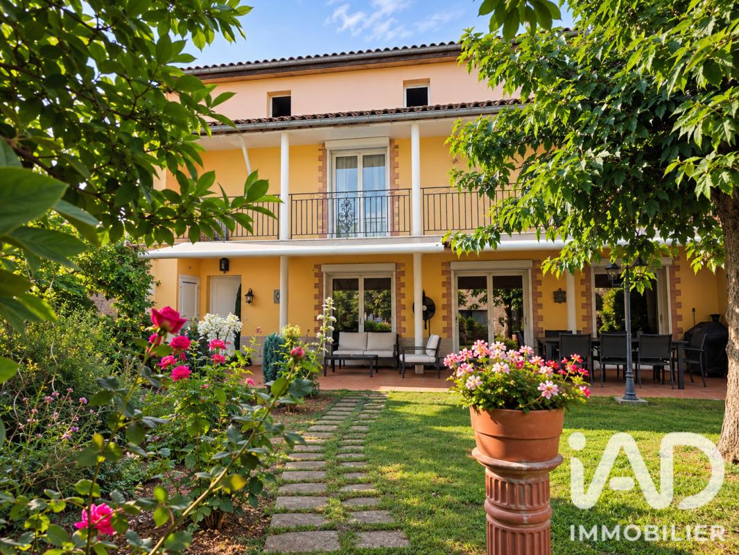 Maison traditionnelle 9 Pièce(s) Gaillac