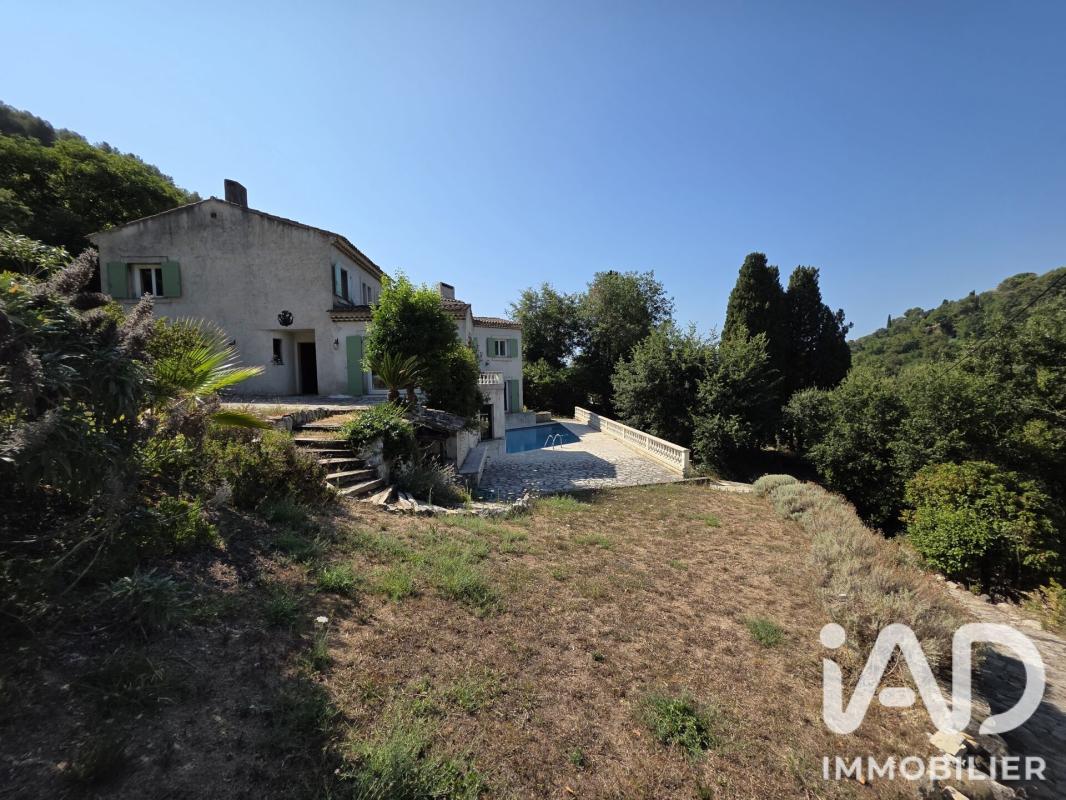 Villa 8 Pièce(s) Saint-Paul-de-Vence