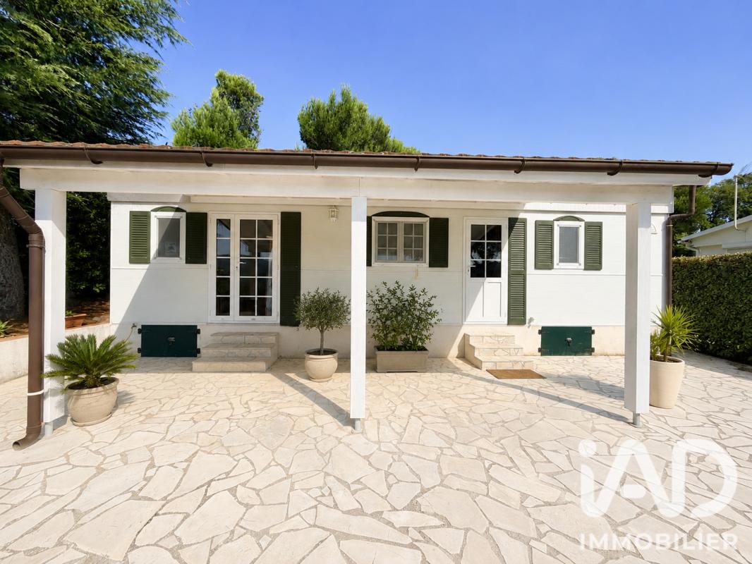 Maison 3 Pièce(s) Roquebrune-sur-Argens