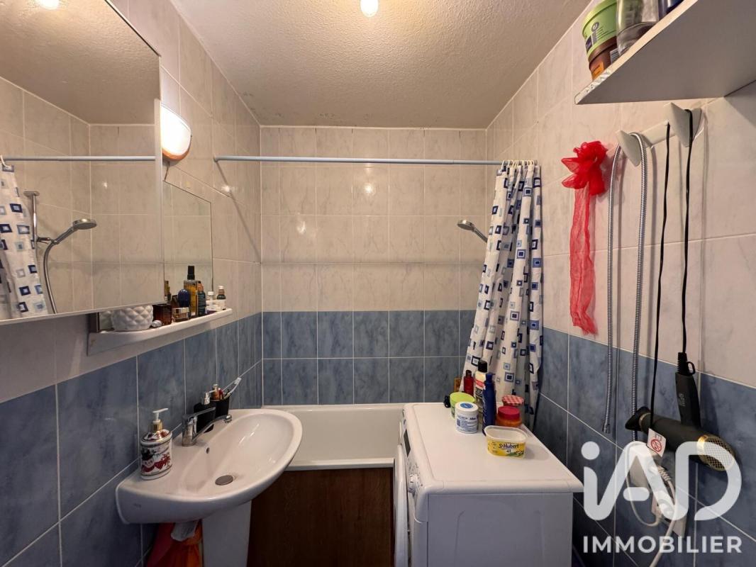 Appartement 1 Pièce(s) Saint-Julien-en-Genevois - Photo 6