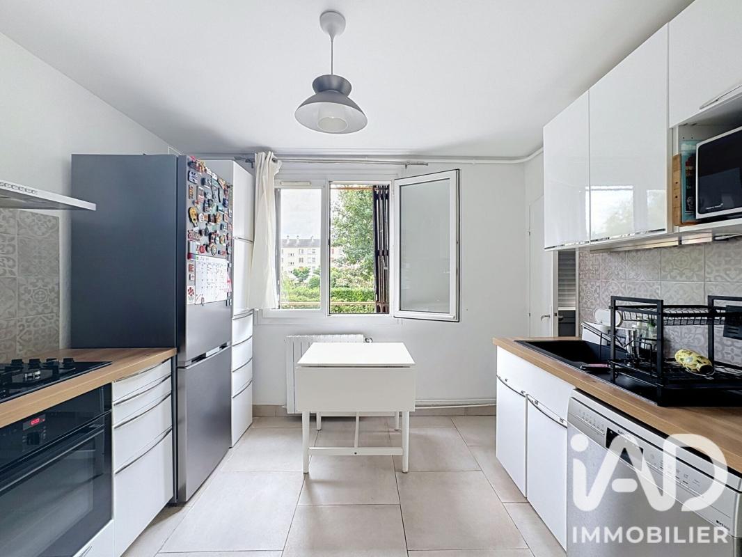 Appartement 5 Pièce(s) Le Mesnil-le-Roi - Photo 5