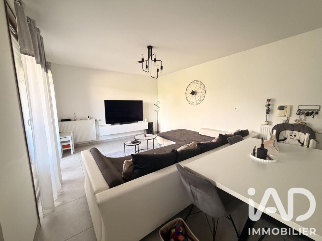 Appartement 3 Pièce(s) Viry