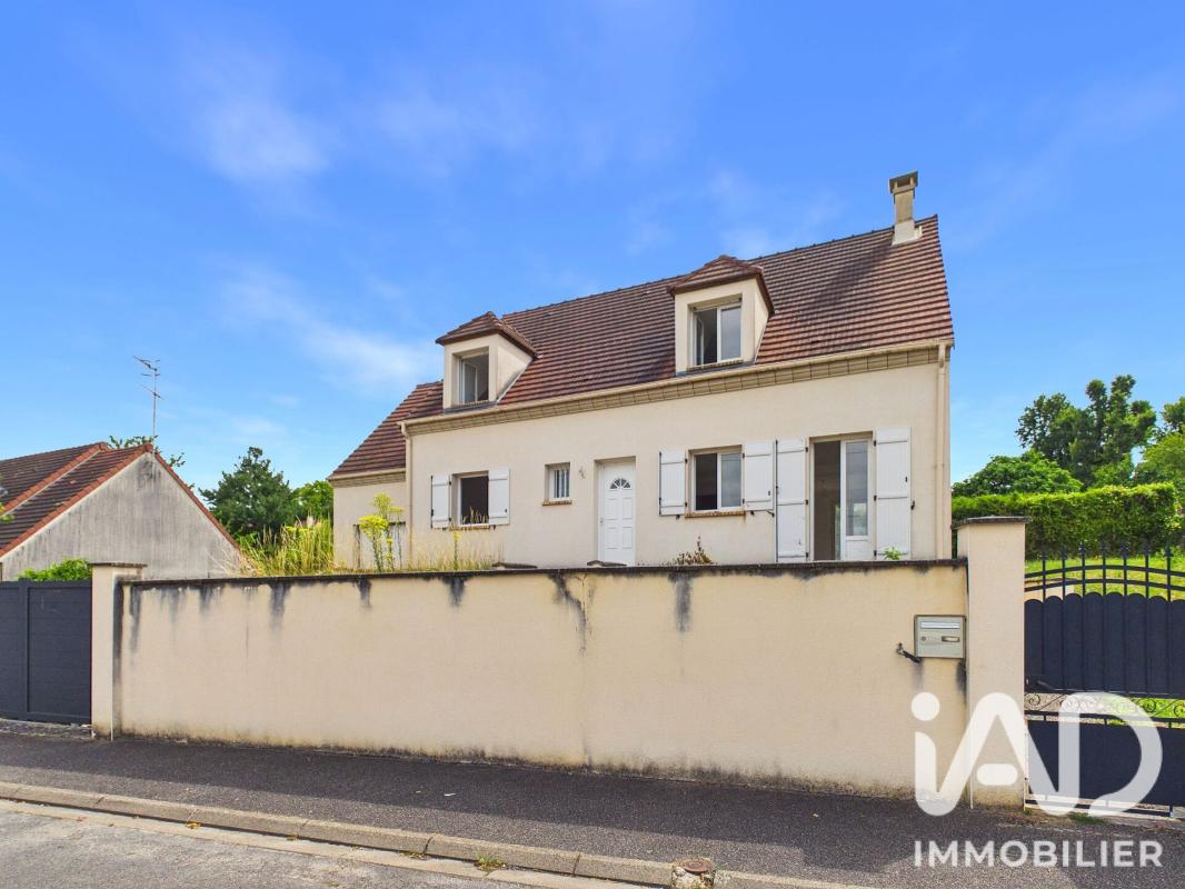 Maison 6 Pièce(s) Samoreau