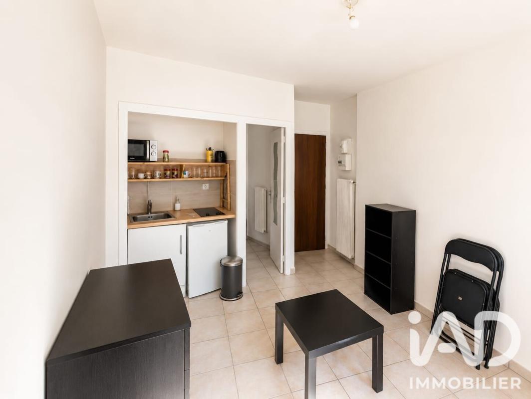 Appartement 1 Pièce(s) Aix-en-Provence - Photo 2