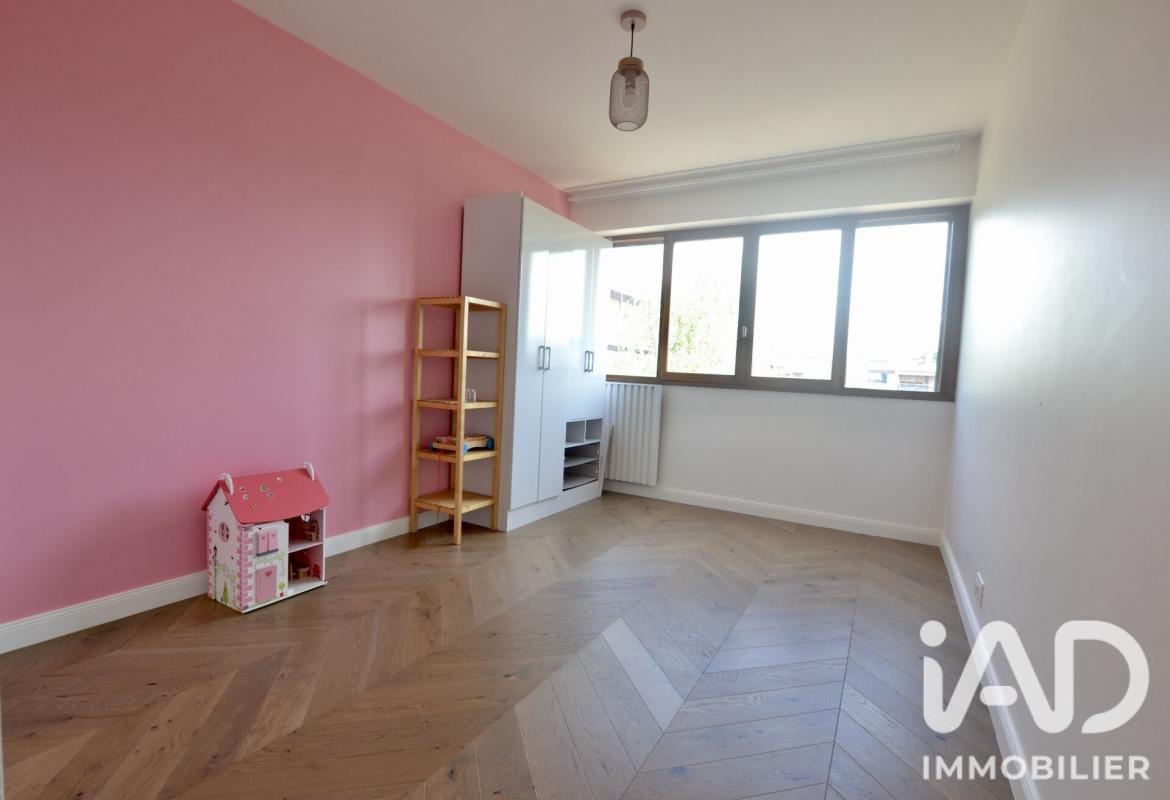 Appartement 6 Pièce(s) Noisy-le-Roi - Photo 22